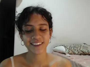 AlinaWoolf  live sex cam