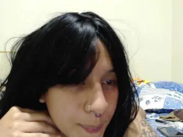 AlinaWoolf  live sex cam