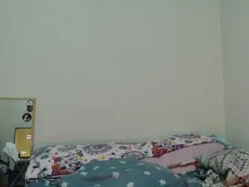 AlinaWoolf  live sex cam