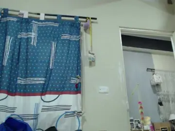 AlinaWoolf  live sex cam