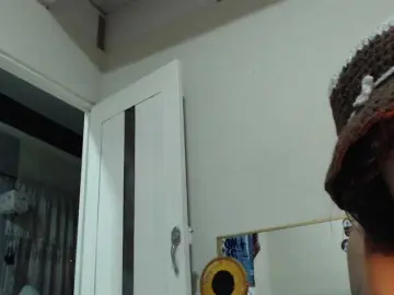 AlinaWoolf  live sex cam
