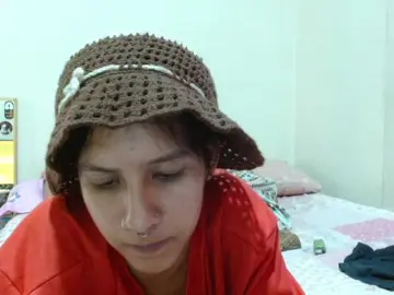AlinaWoolf  live sex cam