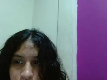 AlinaWoolf  live sex cam
