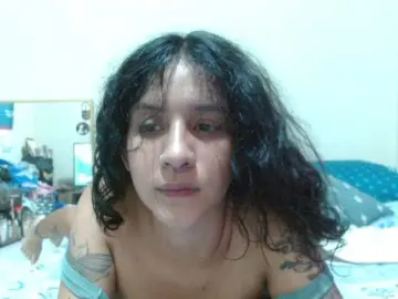 AlinaWoolf  live sex cam