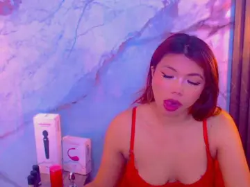 Clloelombaard  live sex cam