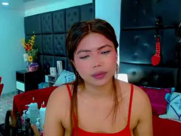 Clloelombaard  live sex cam