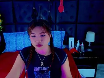 Clloelombaard  live sex cam