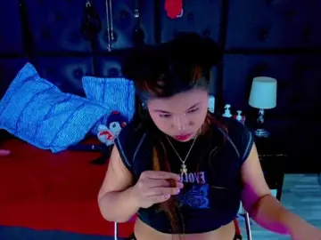 Clloelombaard  live sex cam