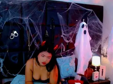 Clloelombaard  live sex cam