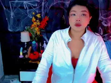 Clloelombaard  live sex cam