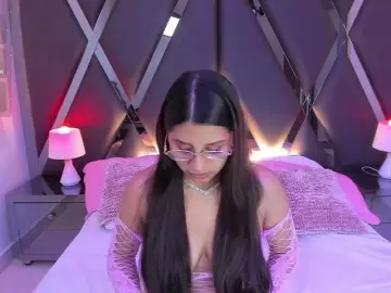 HoneyWoods  live sex cam