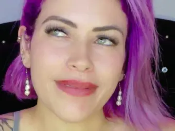 Ivypoison10  live sex cam