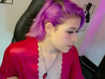Ivypoison10  live sex cam
