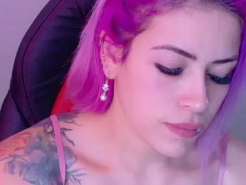 Ivypoison10  live sex cam