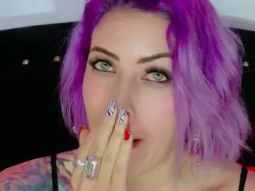 Ivypoison10  live sex cam