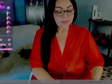 Mommy-pervert  live sex cam