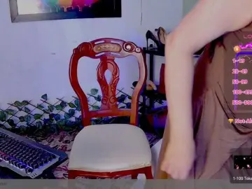 Mommy-pervert  live sex cam