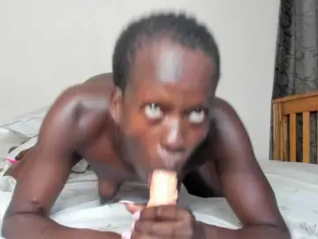 Paulacums  live sex cam