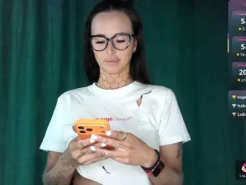 Browinejane  live sex cam