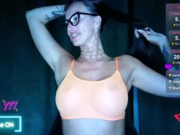 Browinejane  live sex cam