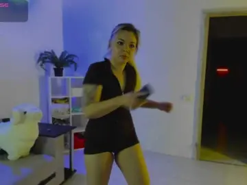 Hotbabatopp  live sex cam