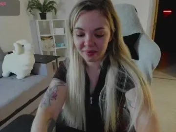 Hotbabatopp  live sex cam