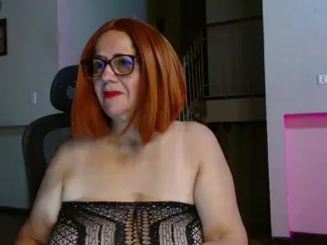 Zafiro56  live sex cam