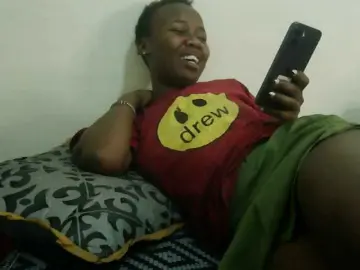 Blackdoll1  live sex cam