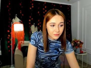 MakeYouHappy  live sex cam