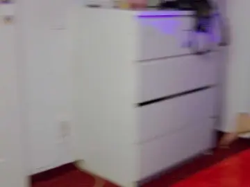 MelissaJenner  live sex cam