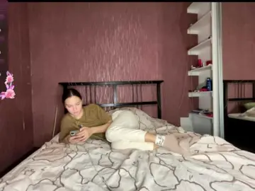 SnowPearl  live sex cam