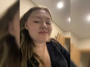 SunshineEmma  live sex cam