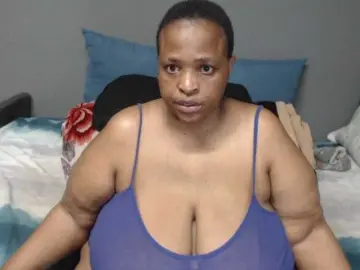 Bootydiva83  live sex cam