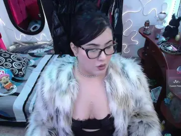 Lufek23  live sex cam