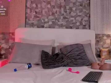 Ashley-Pink  live sex cam