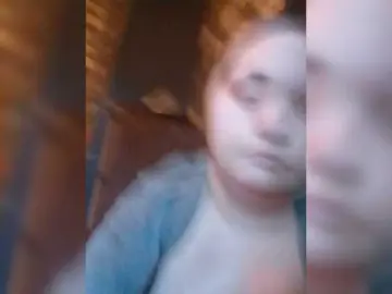 LeonoreGerrie  live sex cam