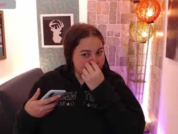 Lunna-bortf  live sex cam