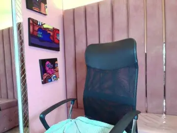 NanyPrety  live sex cam