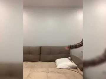 Olivia187  live sex cam