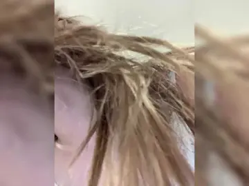 Olivia187  live sex cam