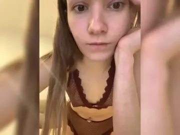 Olivia187  live sex cam