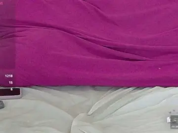 Bonieklent  live sex cam