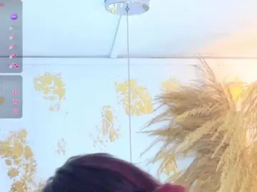 Bonieklent  live sex cam