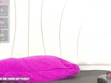 Bonieklent  live sex cam