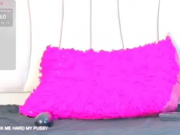 Bonieklent  live sex cam