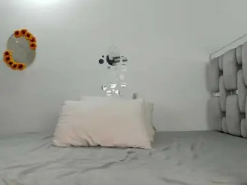 Camila-sexxx  live sex cam