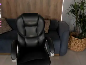 Charlotte-Cox  live sex cam