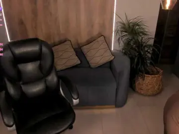 Charlotte-Cox  live sex cam