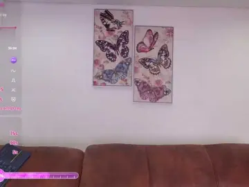 Dolcebella1  live sex cam