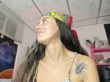 Mariecam420  live sex cam